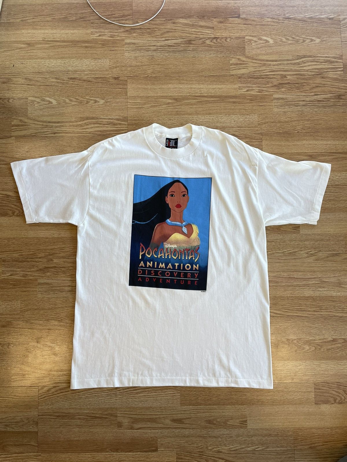 Band Tees × Disney × Vintage 1995 Pocahontas Disney Tour tee Size US XXL / EU 58 / 5 - 2 Thumbnail