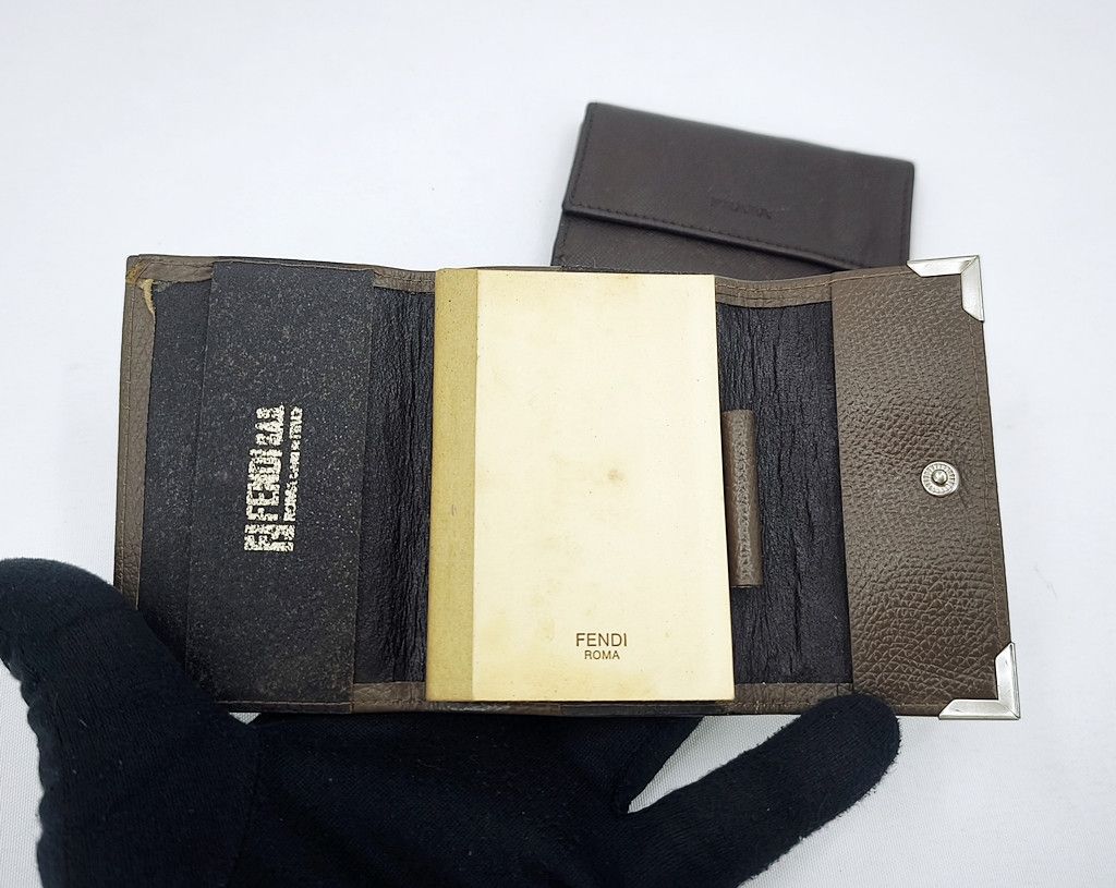 Fendi authentic FENDI notepad and PRADA key holder wallet Size ONE SIZE - 4 Thumbnail