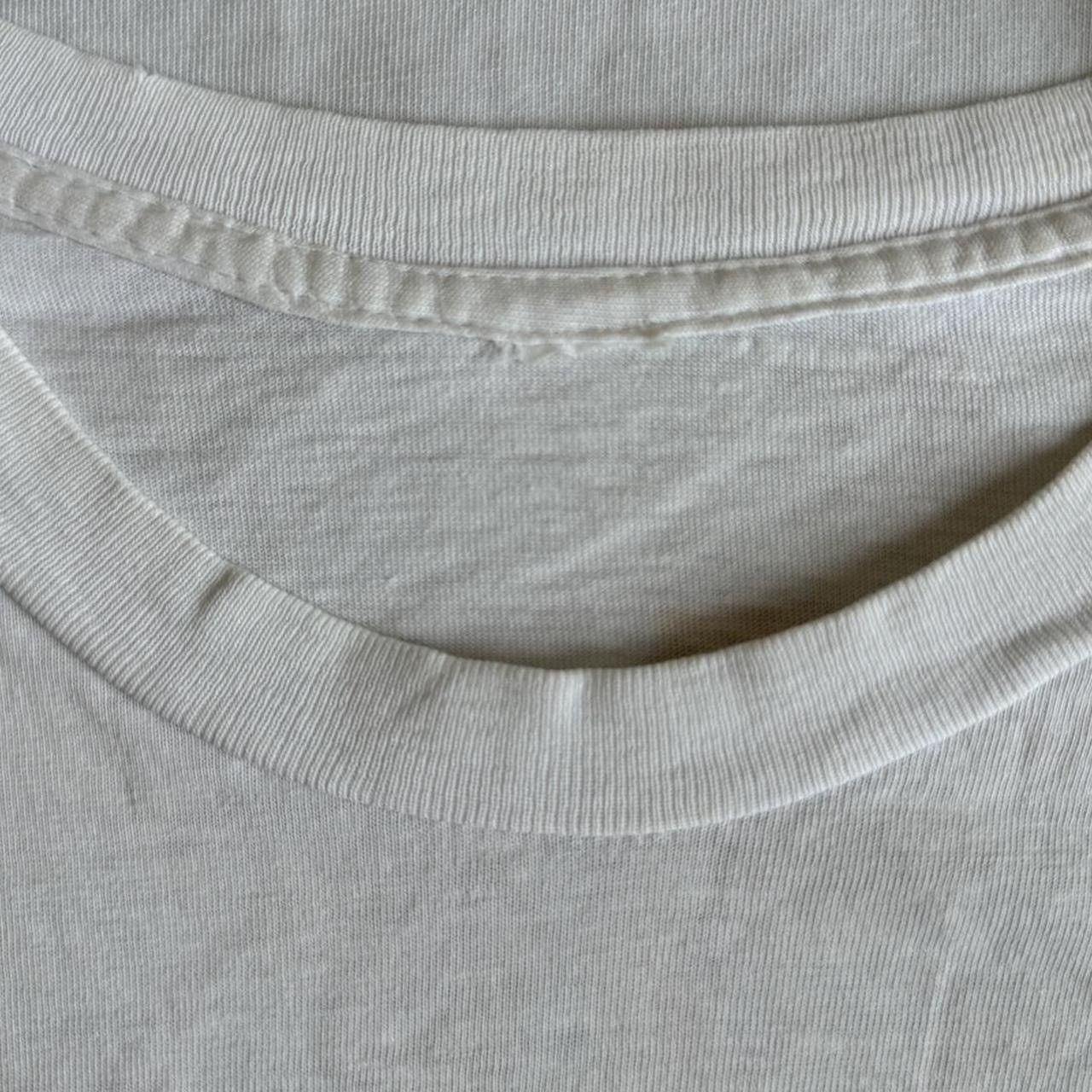 Vintage Vintage Serengeti 1990s Graphics White Tee Shirt Size US L / EU 52-54 / 3 - 6 Thumbnail