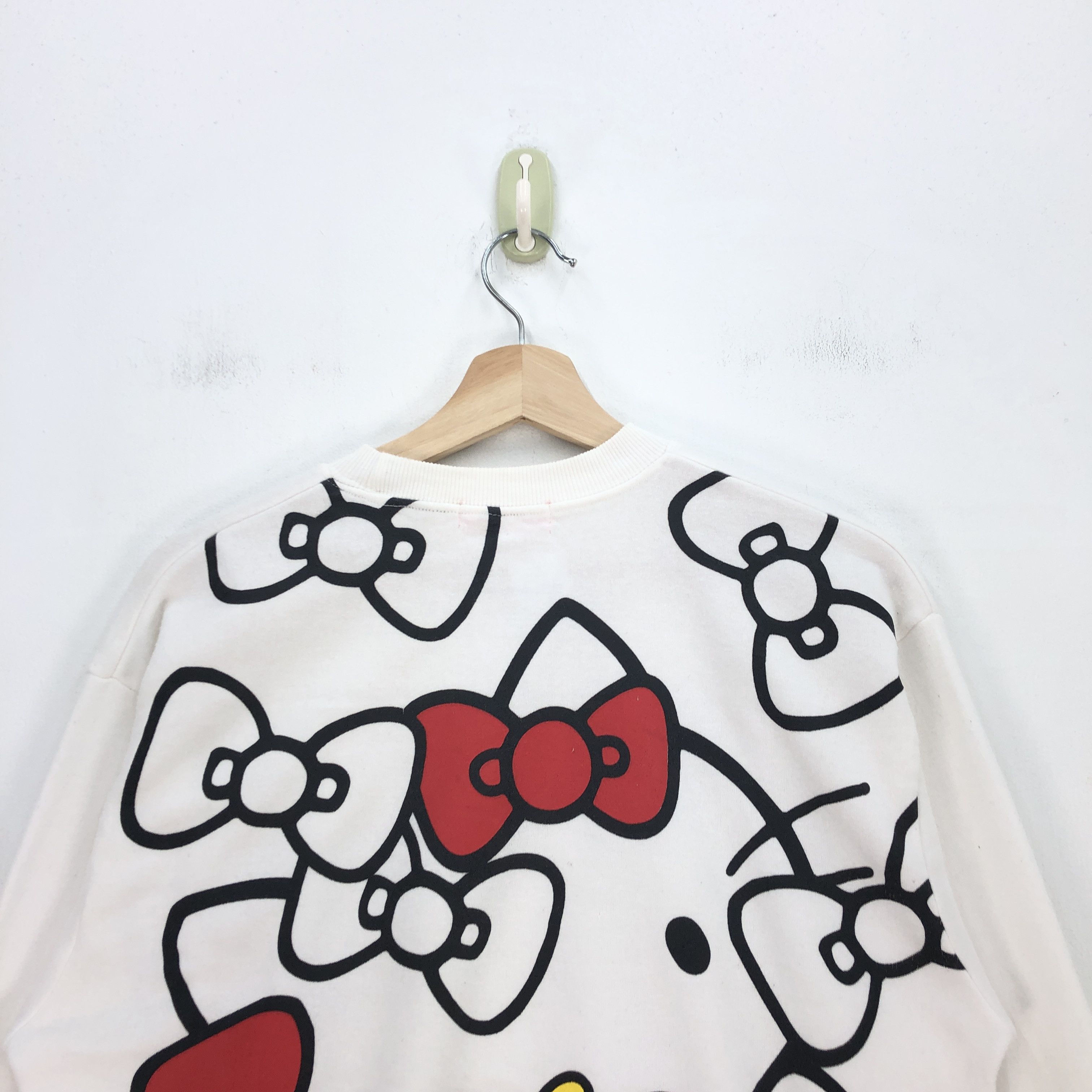 Cartoon Network × Japanese Brand × Vintage Vintage Hello Kitty Sweater Hoodie Hello Kitty Sweatshirt Size US M / EU 48-50 / 2 - 5 Thumbnail