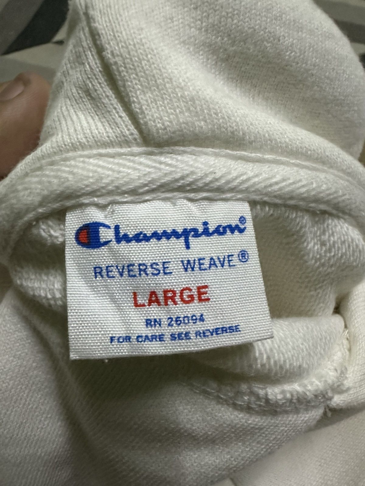 Champion Champion reverse weave small logo pullover hoodie Size US L / EU 52-54 / 3 - 6 Thumbnail