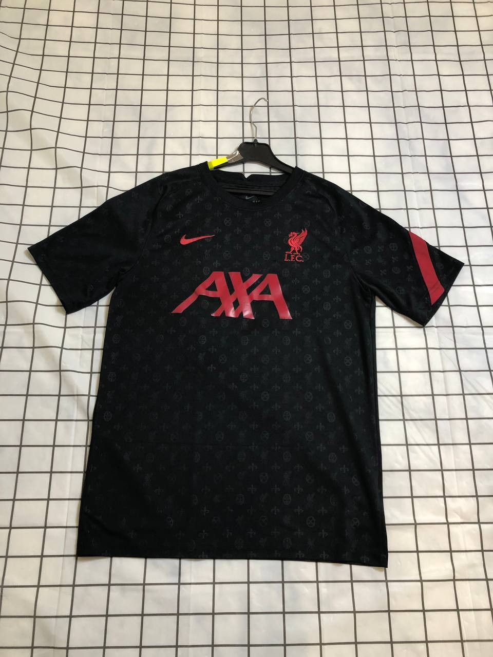Nike Nike Liverpool Soccer Jersey Training Football Shirt Size US S / EU 44-46 / 1 - 1 Thumbnail