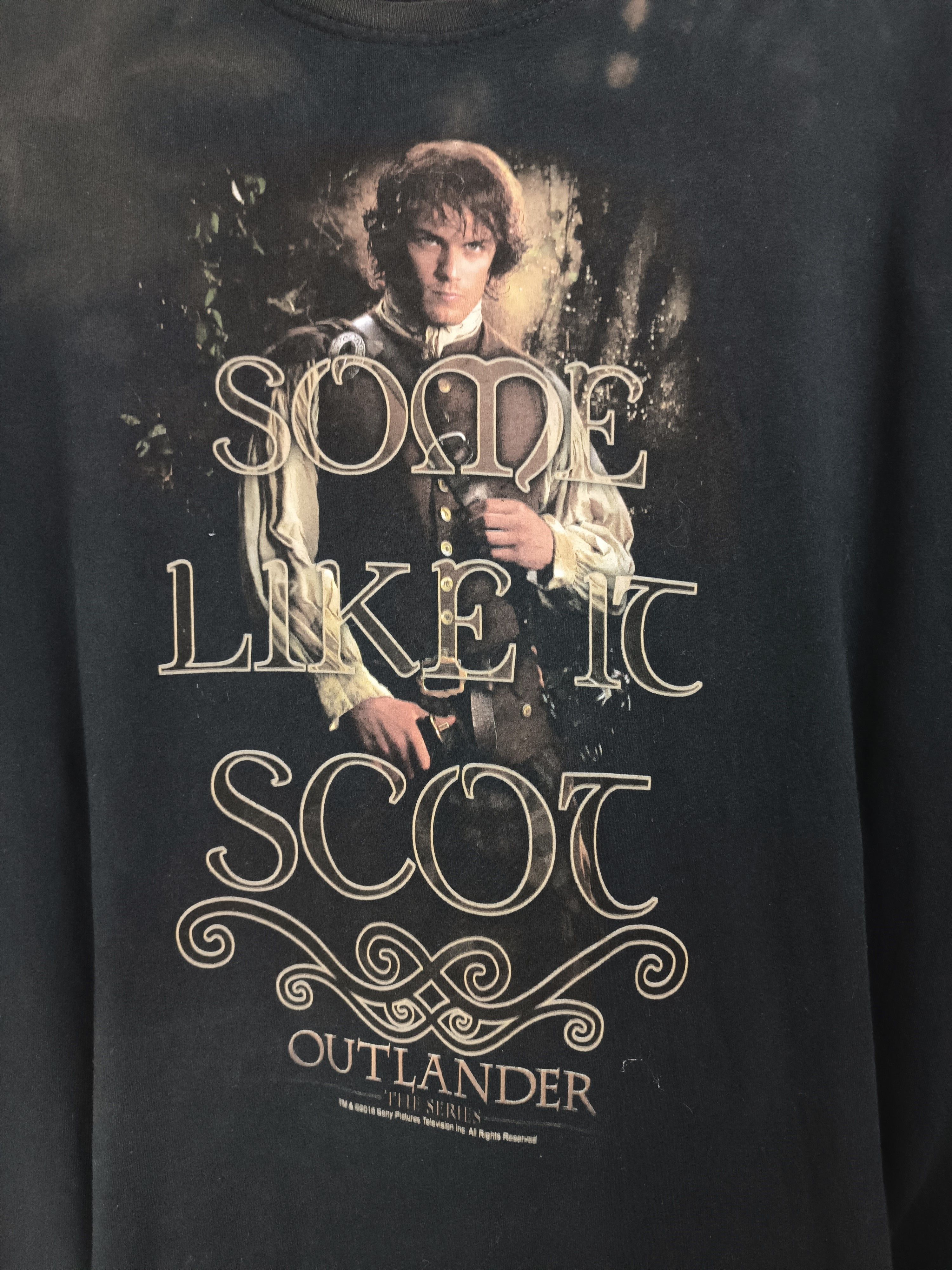 Vintage VINTAGE FADED OUTLANDER THE SERIES TEE CROWN BRIDGERTON Size US XL / EU 56 / 4 - 9 Thumbnail