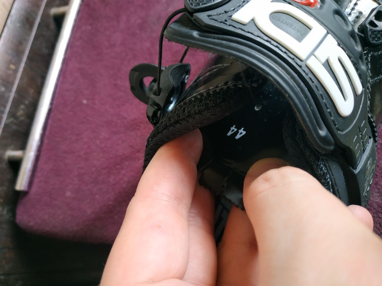 Sidi Sidi Ergo 5 Carbon Road Cycling Shoes Black - EU 44 / US 10 Size US 11 / EU 44 - 8 Thumbnail