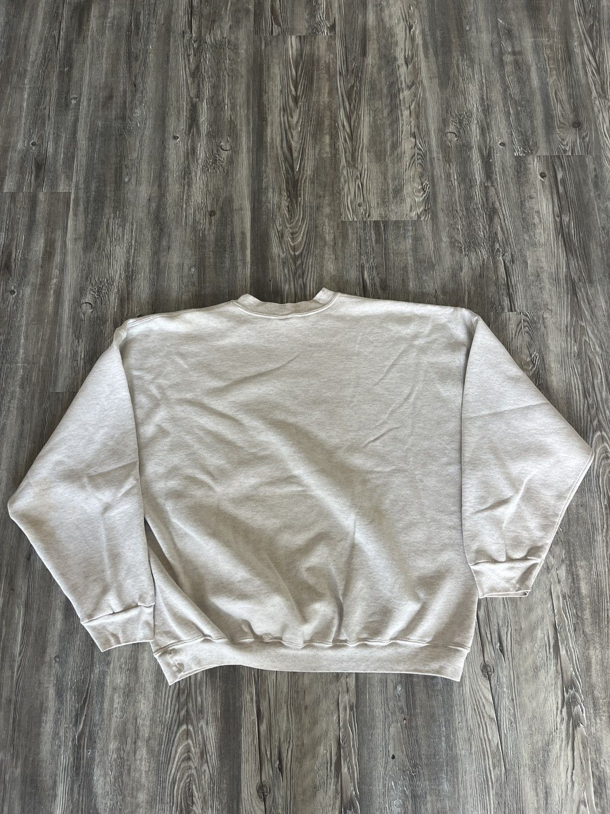 Vintage Vintage 90's Idaho Falls Tiger's Basketball Crew Neck Size US XL / EU 56 / 4 - 5 Thumbnail