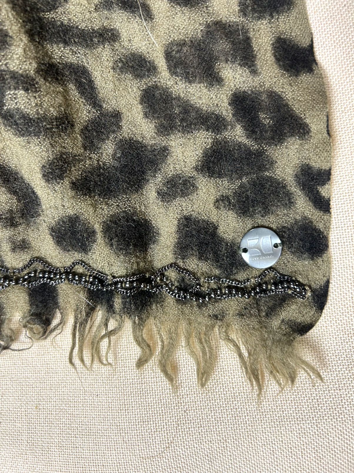 Hugo Boss Hugo Boss Orange animal print scarf Size ONE SIZE - 9 Thumbnail