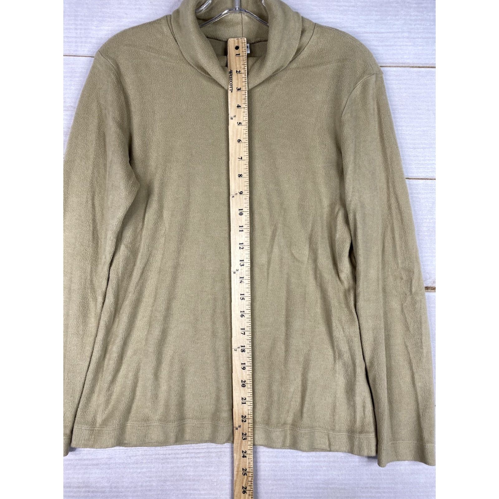 Uniqlo Uniqlo Sweater Womens L Tan Long Sleeve Turtleneck Pullover Fleece Stretch Soft Casual Fall Winter Size L / US 10 / IT 46 - 4 Thumbnail
