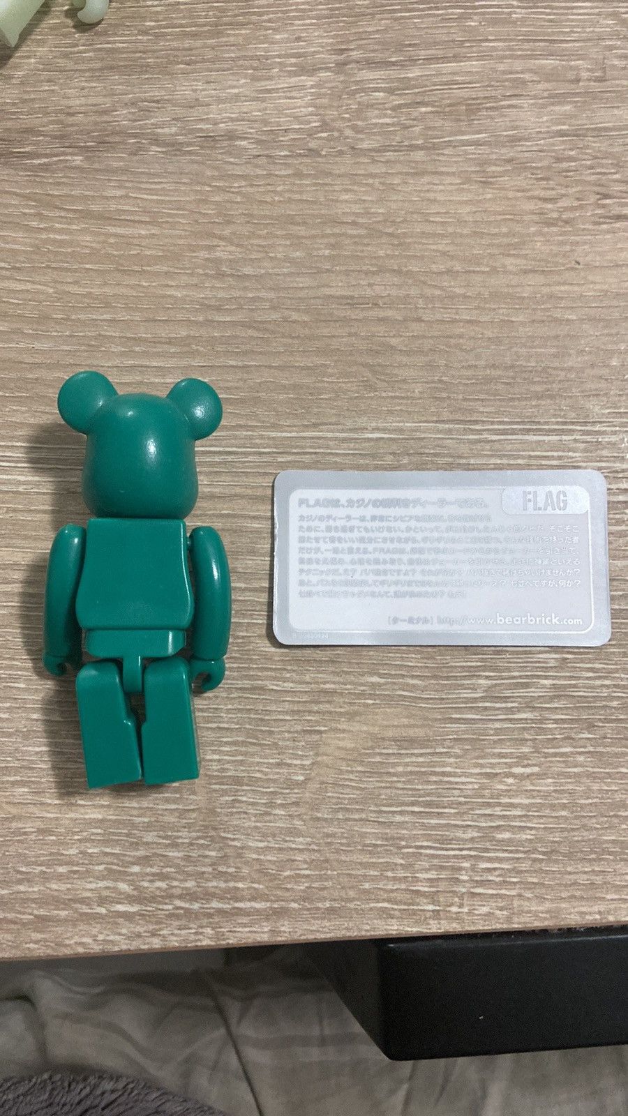 Medicom Toy Bearbrick 100% Series 43 Flag - Macau w/ Card Size ONE SIZE - 2 Thumbnail