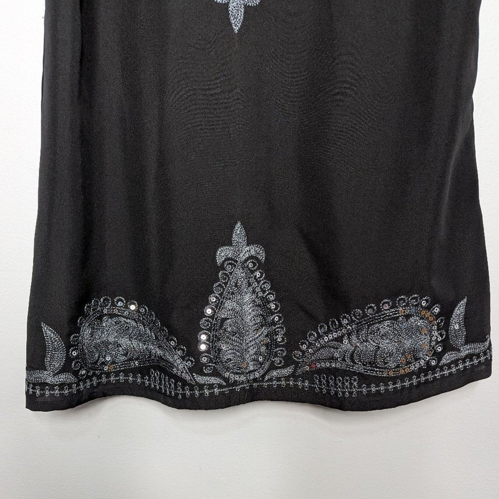 Free People Free People Black Sleeveless Tunic Dress Sequins Embroidered Size XS / US 0-2 / IT 36-38 - 5 Thumbnail