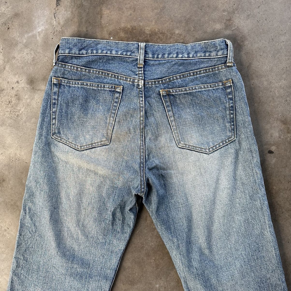 Japanese Brand Vintage Japanese Light Wash Faded Denim Jean Pant W32 Size US 32 / EU 48 - 12 Thumbnail