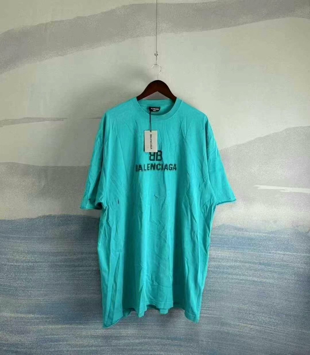 balenciaga lake green graphic short sleeve t-shirt