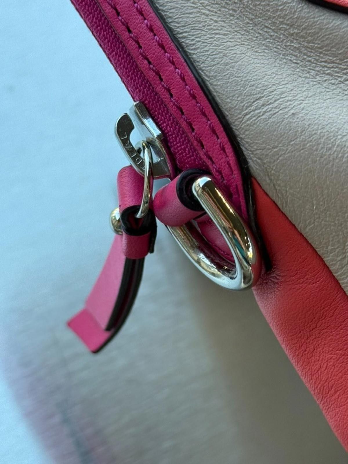 Coach Leather Crossbody Messenger iPad eReader w Adjustable Strap Size ONE SIZE - 7 Thumbnail