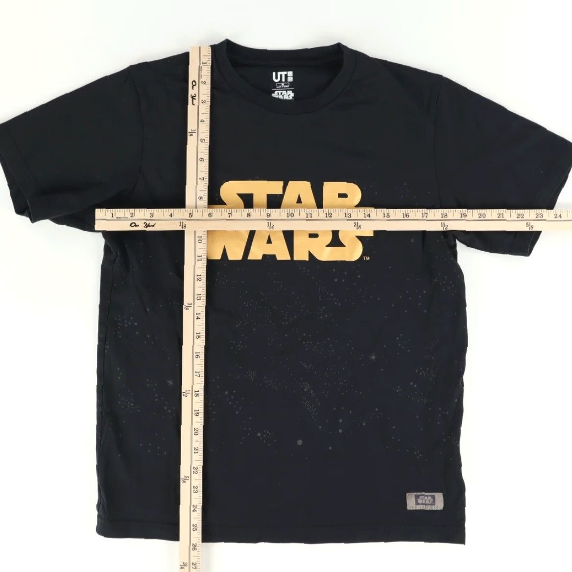 Uniqlo VINTAGE Uniqlo x Star Wars The Last Jedi Solid T-Shirt Black Men's M Size US M / EU 48-50 / 2 - 3 Thumbnail