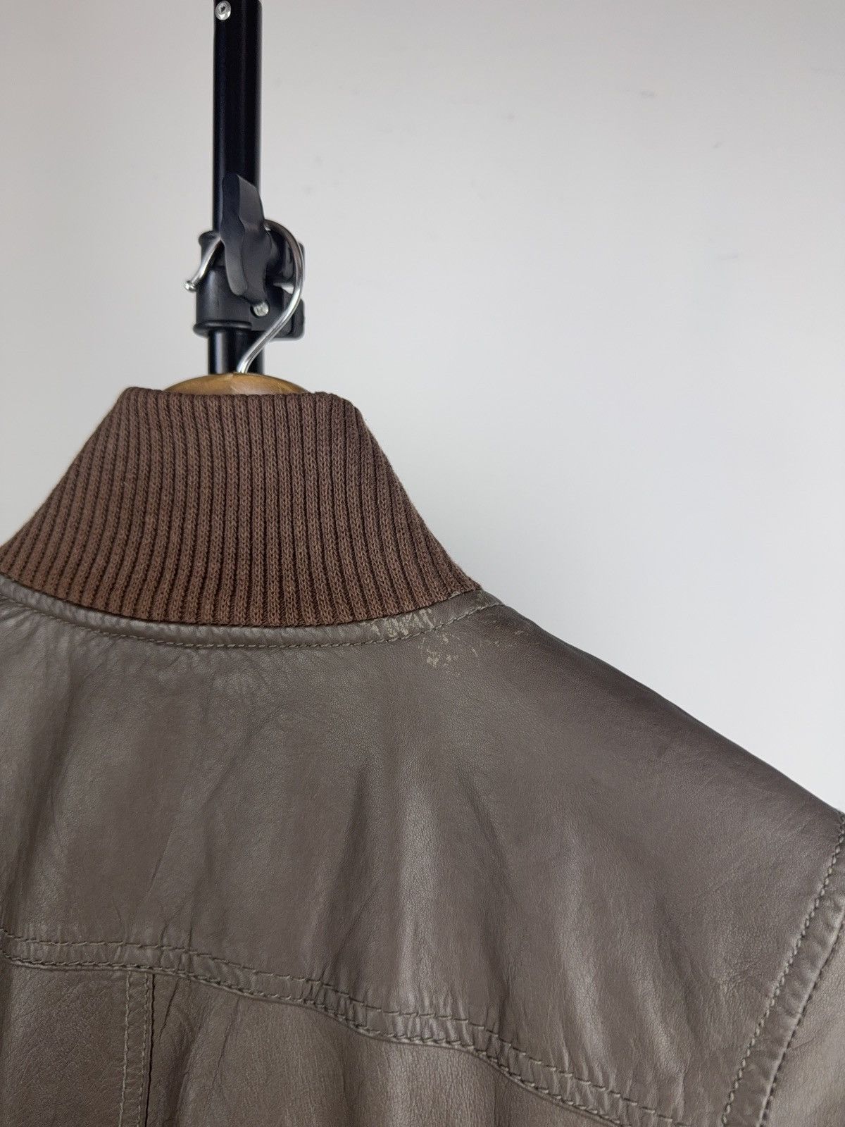 Genuine Leather Saint Tropez Cropped Rock Punk Leather Bomber Jacket XS Y2K Size XS / US 0-2 / IT 36-38 - 11 Thumbnail