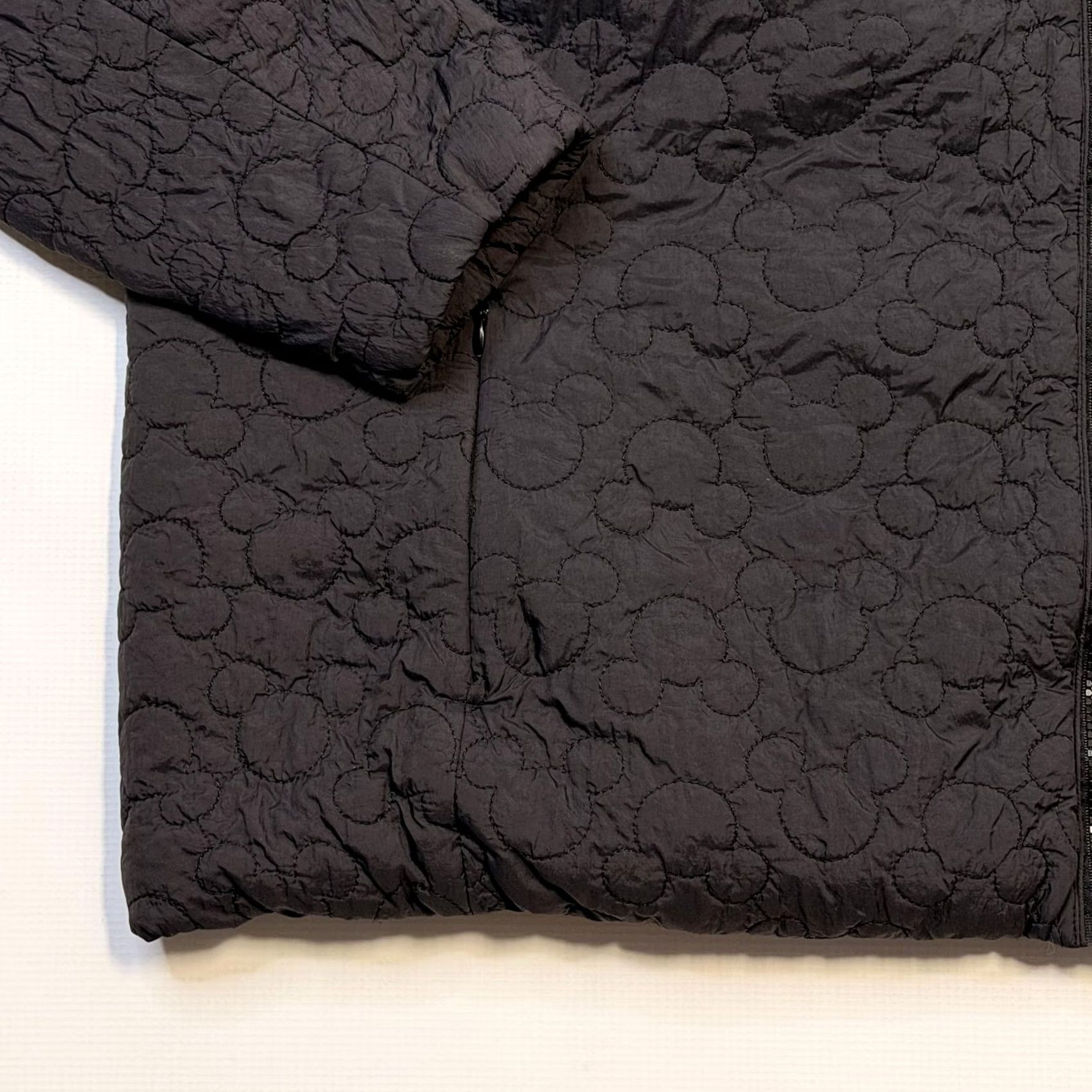Disney Disney Jacket Womens 2X Black Mickey Mouse Ear Hood Sherpa Lined Quilted Puffer Size XXL / US 16-18 / IT 52-54 - 4 Thumbnail