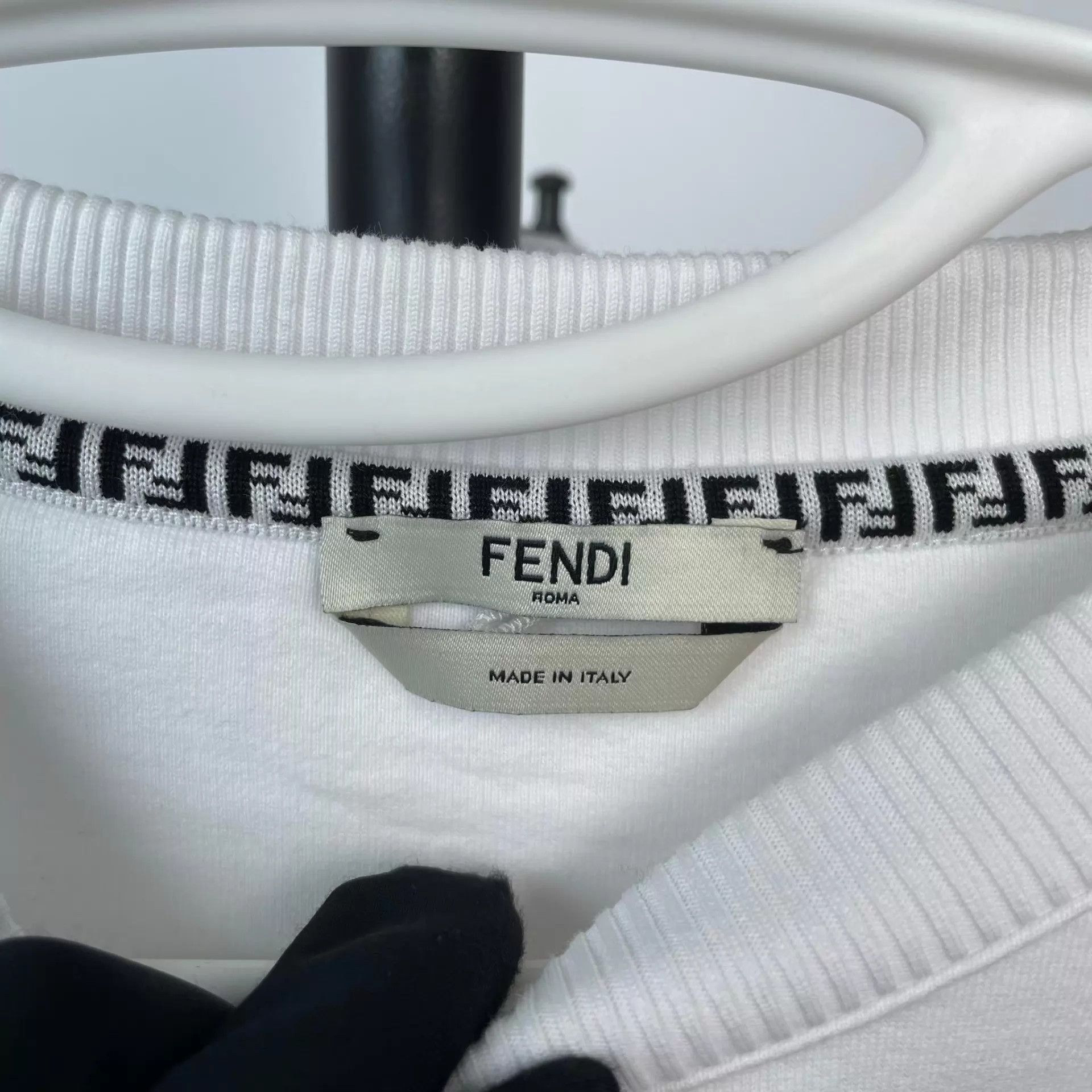 Fendi Fendi white logo sweatshirts M Size M / US 6-8 / IT 42-44 - 7 Thumbnail
