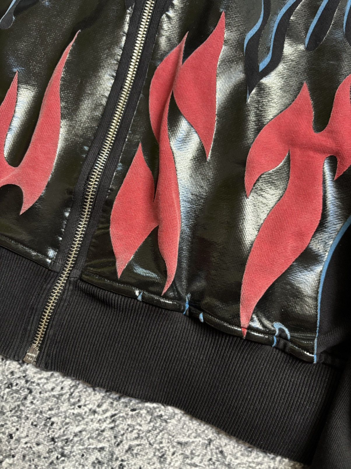 Just Cavalli archive just cavalli rare flames zip up hoodie L Size US L / EU 52-54 / 3 - 6 Thumbnail