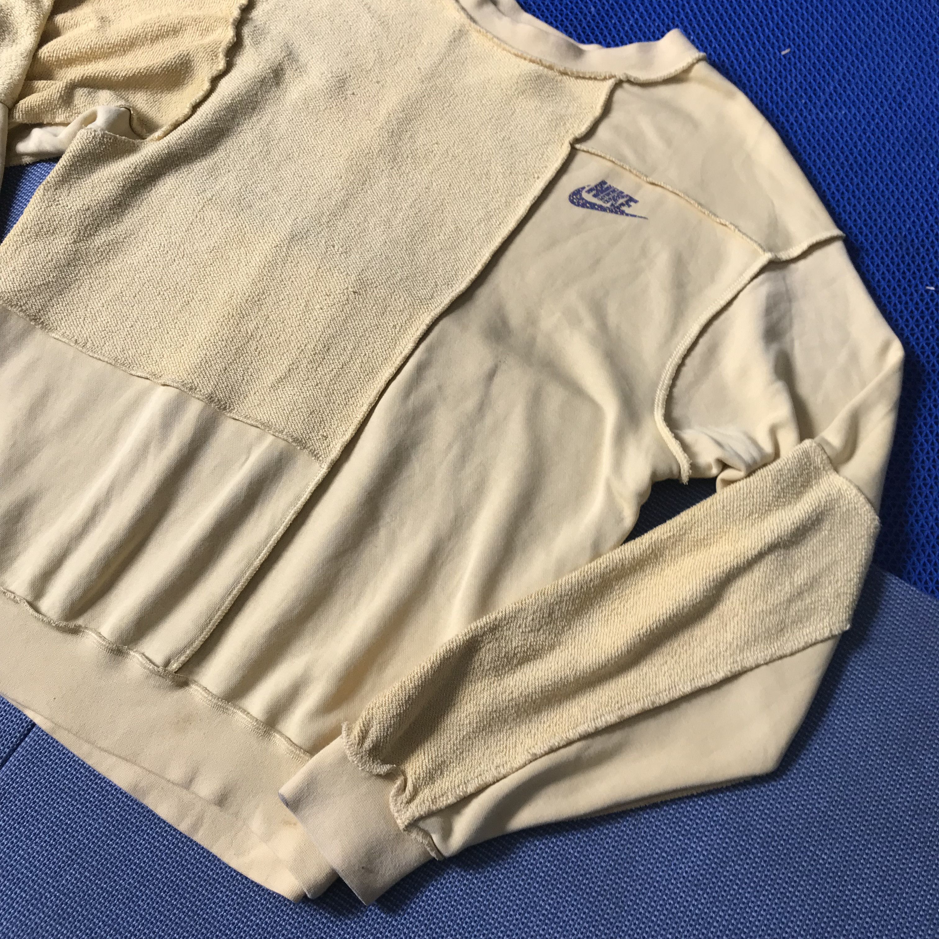 Nike Vintage Nike Rip off Cut and Sew Design Crewneck sweater Size US M / EU 48-50 / 2 - 1 Thumbnail