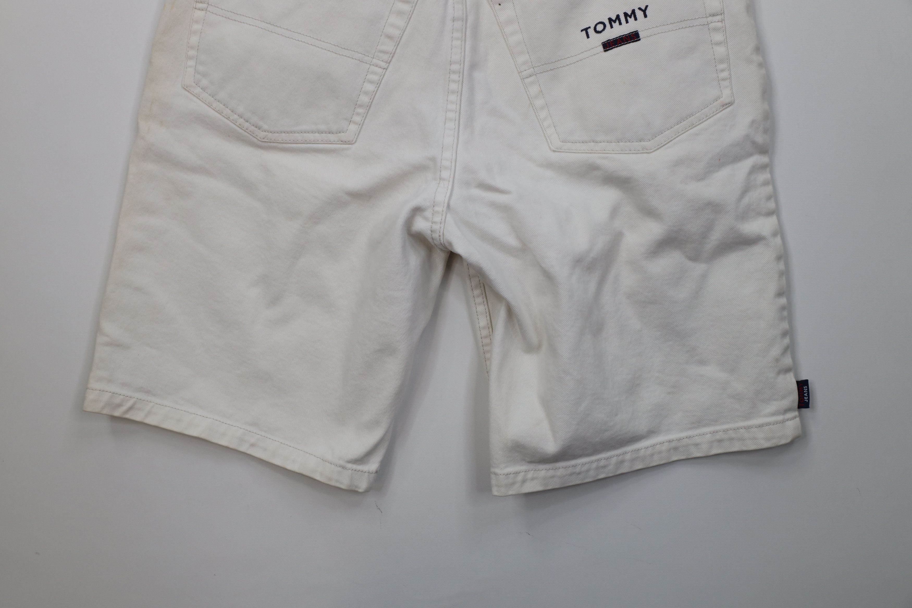 Tommy Hilfiger Vintage 90s Tommy Hilfiger Denim Jean Shorts White Cotton Size US 32 / EU 48 - 14 Thumbnail