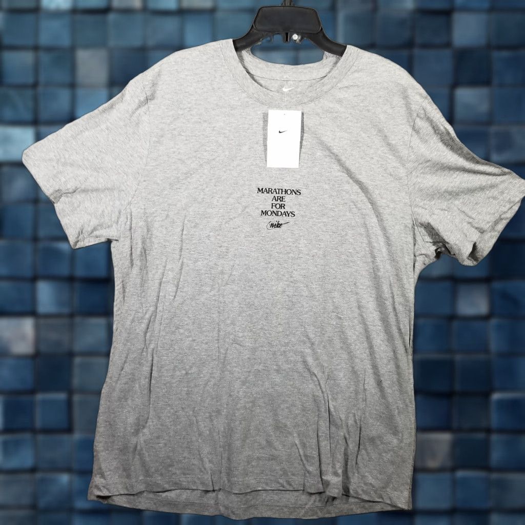 Nike Nike Boston Marathon "Marathons Are For Mondays" Graphic T-Shirt XL Gray Men’s Activewear Size US XL / EU 56 / 4 - 1 Thumbnail