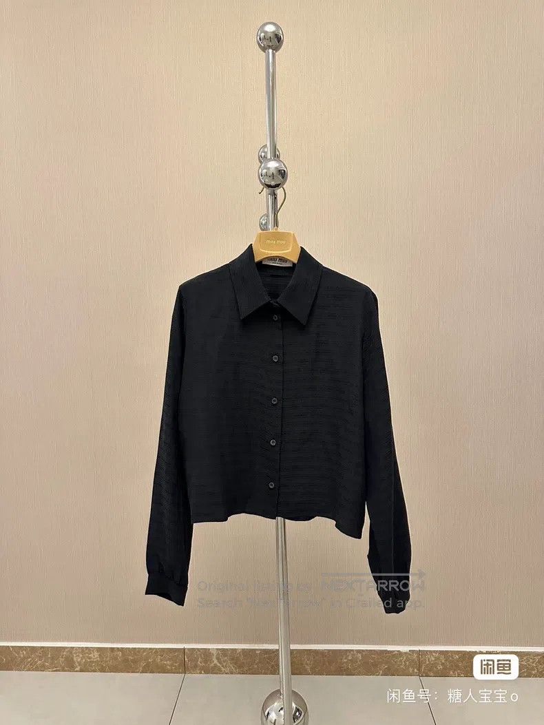 Miu Miu Miu Miu 38 shirt Size M / US 6-8 / IT 42-44 - 1 Thumbnail