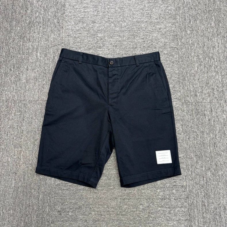 Thom Browne Thom Browne size2 Dark blue shorts Size US 26 / EU 42 - 1 Thumbnail