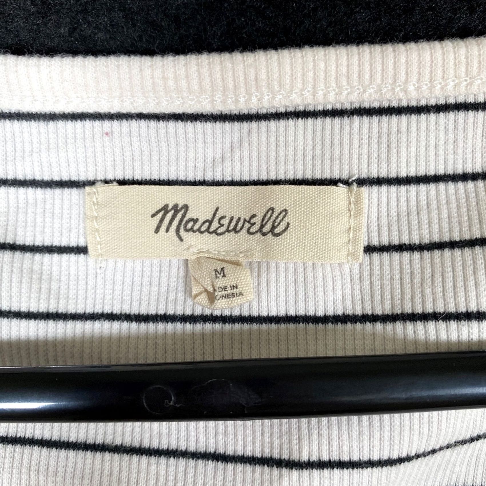 Madewell Madewell Shirt White Black Striped Cropped Short Sleeve Stretch Medium Women’s T-Shirt Casual Everyday Size M / US 6-8 / IT 42-44 - 3 Thumbnail