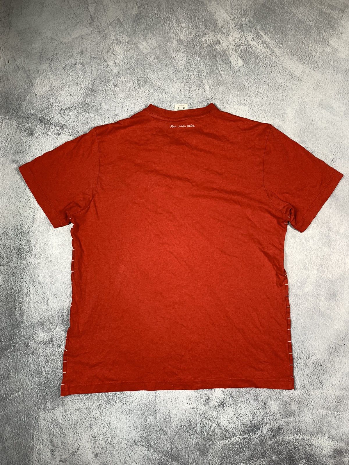Vintage Vintage Y2K Adidas Fc Bayern Munchen striped tee size L Size US L / EU 52-54 / 3 - 6 Thumbnail