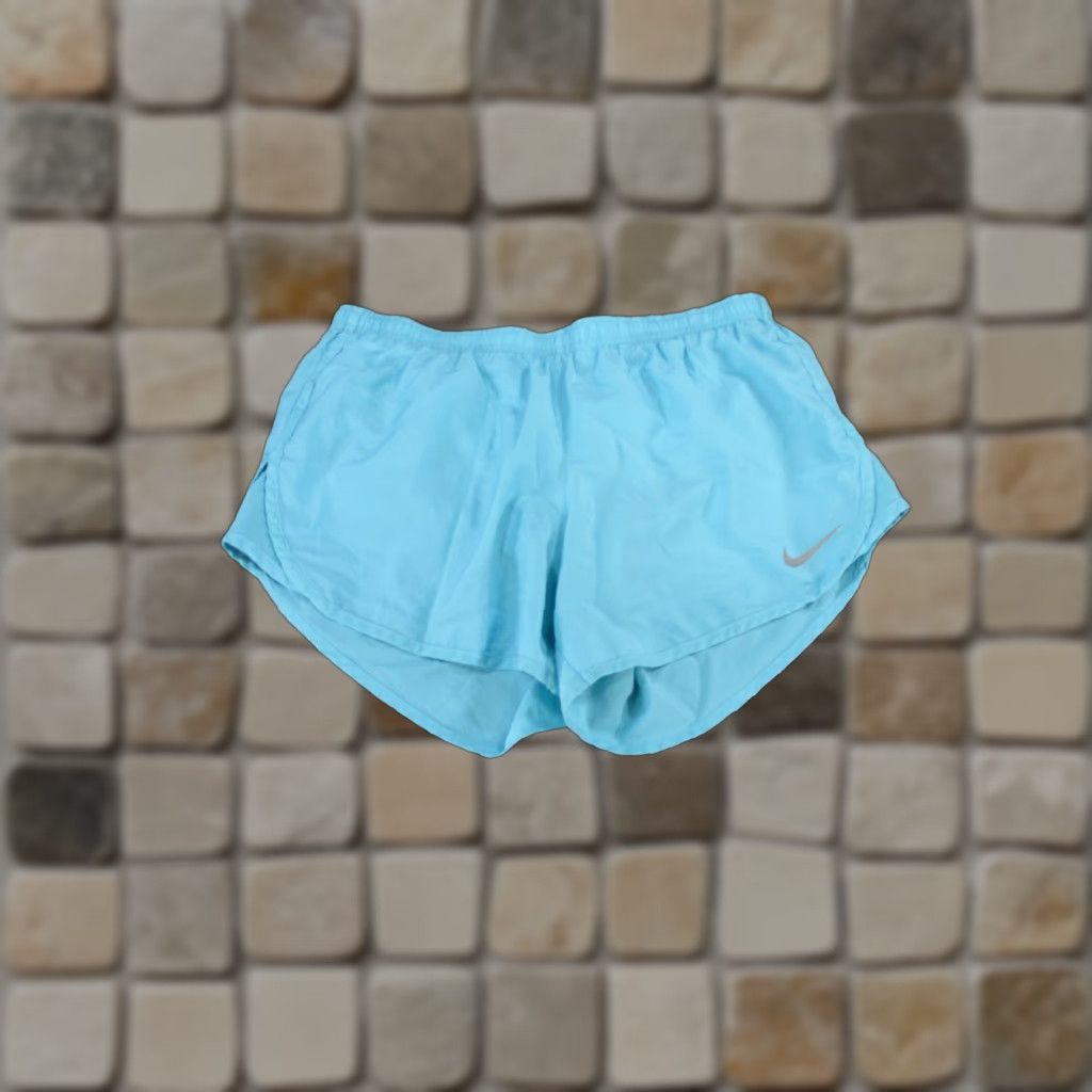 Nike Nike Shorts Women Medium Dri-FIT Light Blue Lightweight Athletic Short M Blue Nike Running Cross Training Womens Size 32" / US 10 / IT 46 - 1 Thumbnail