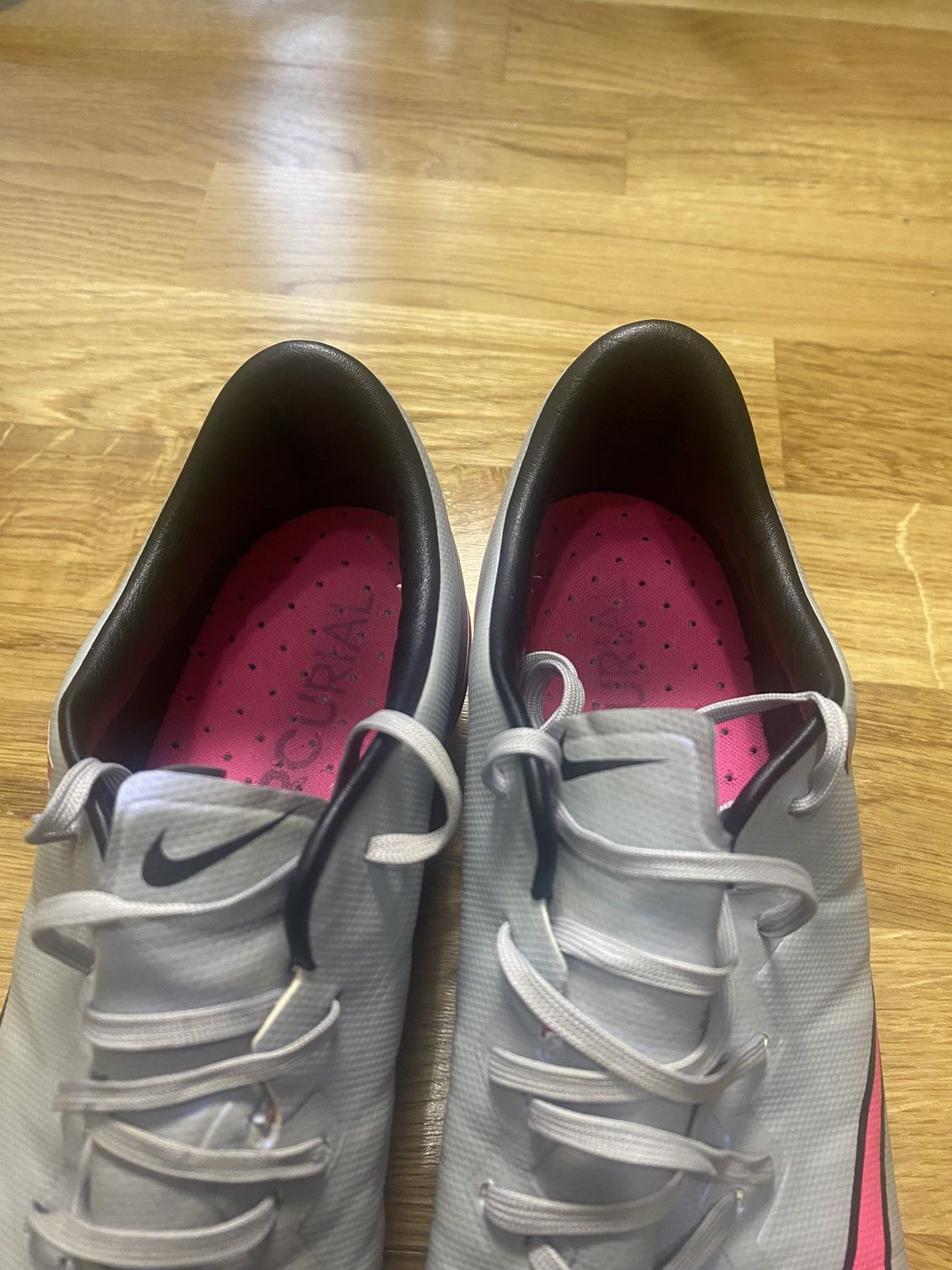 Nike Nike Mercurial Vapor X FGPink Player IssueVictor FischerUS 9 Size US 9 / EU 42 - 7 Thumbnail