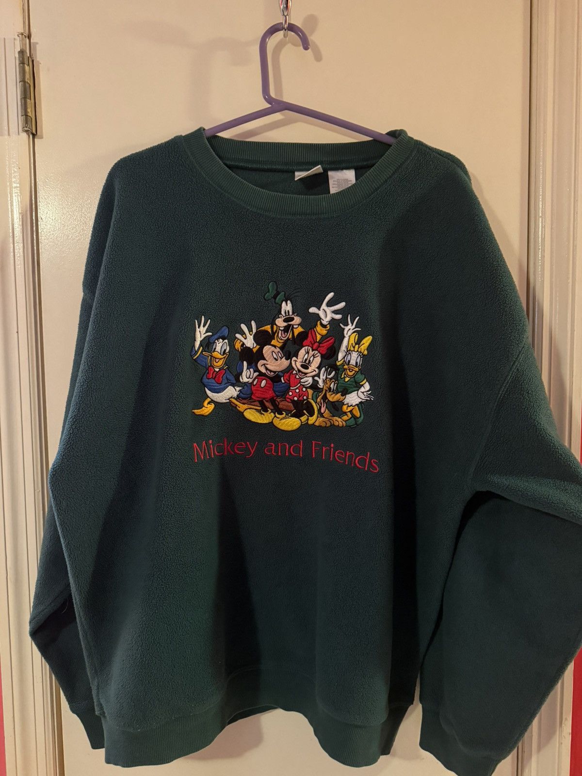 Disney Disney Mickey and friends Crewneck Size US L / EU 52-54 / 3 - 1 Thumbnail