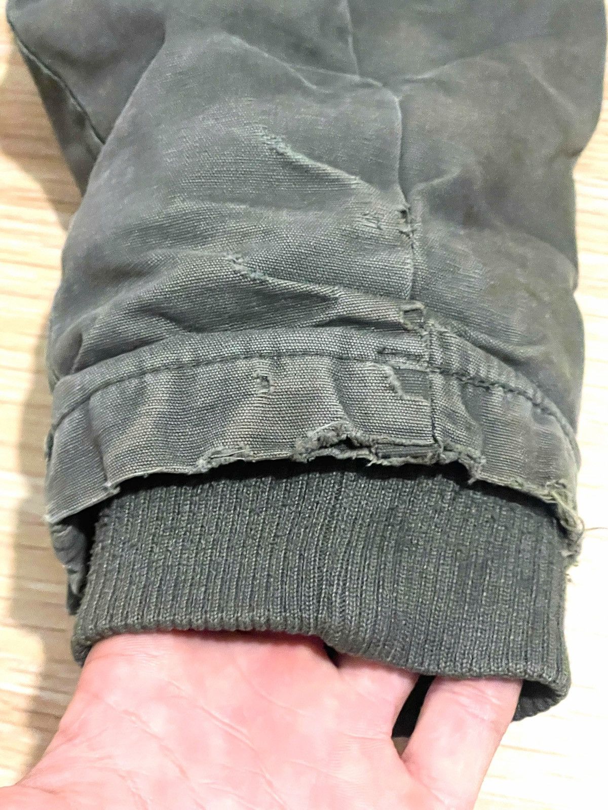 Vintage Vintage Military Field Jacket Distressed Faded Workwear L Size US XL / EU 56 / 4 - 15 Thumbnail