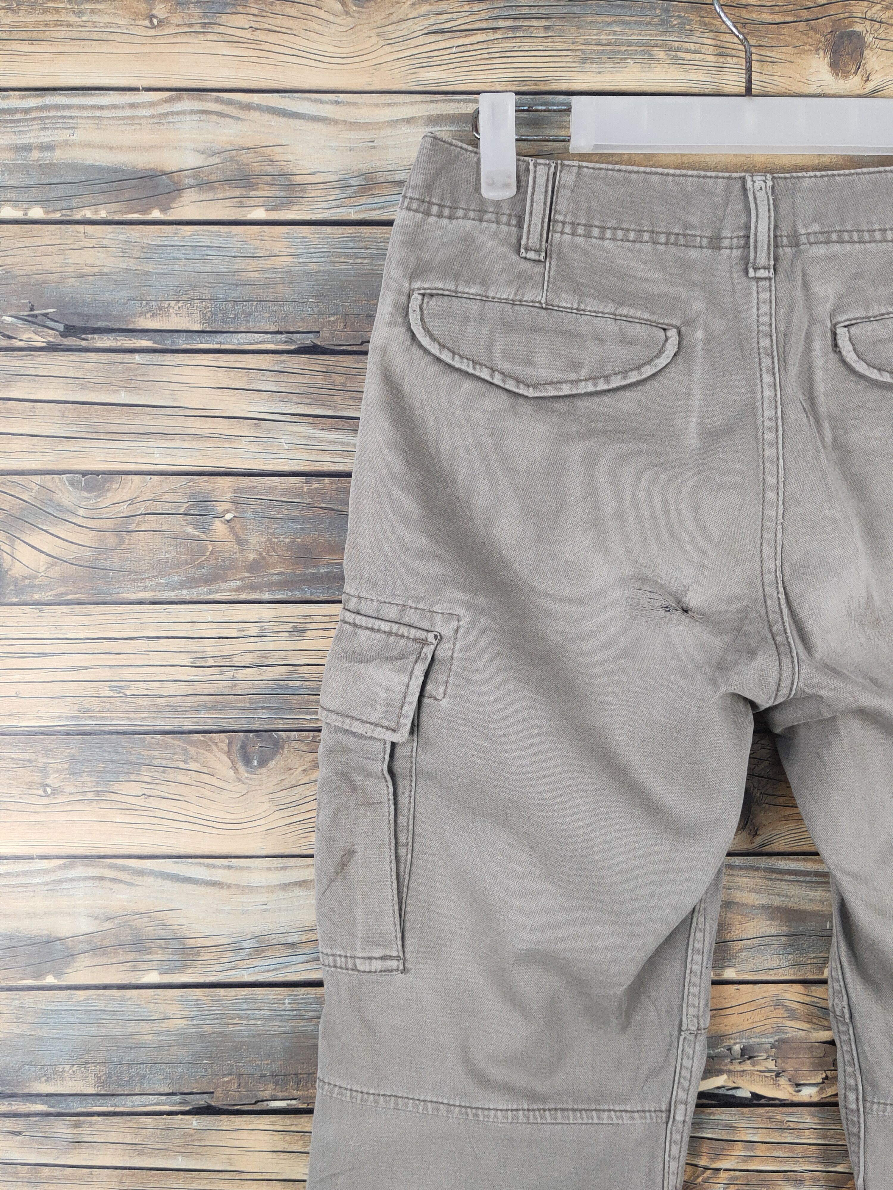 Japanese Brand Uniqlo Gray Multipocket Tactical Cargo Pants #W1575 Size US 29 - 11 Thumbnail