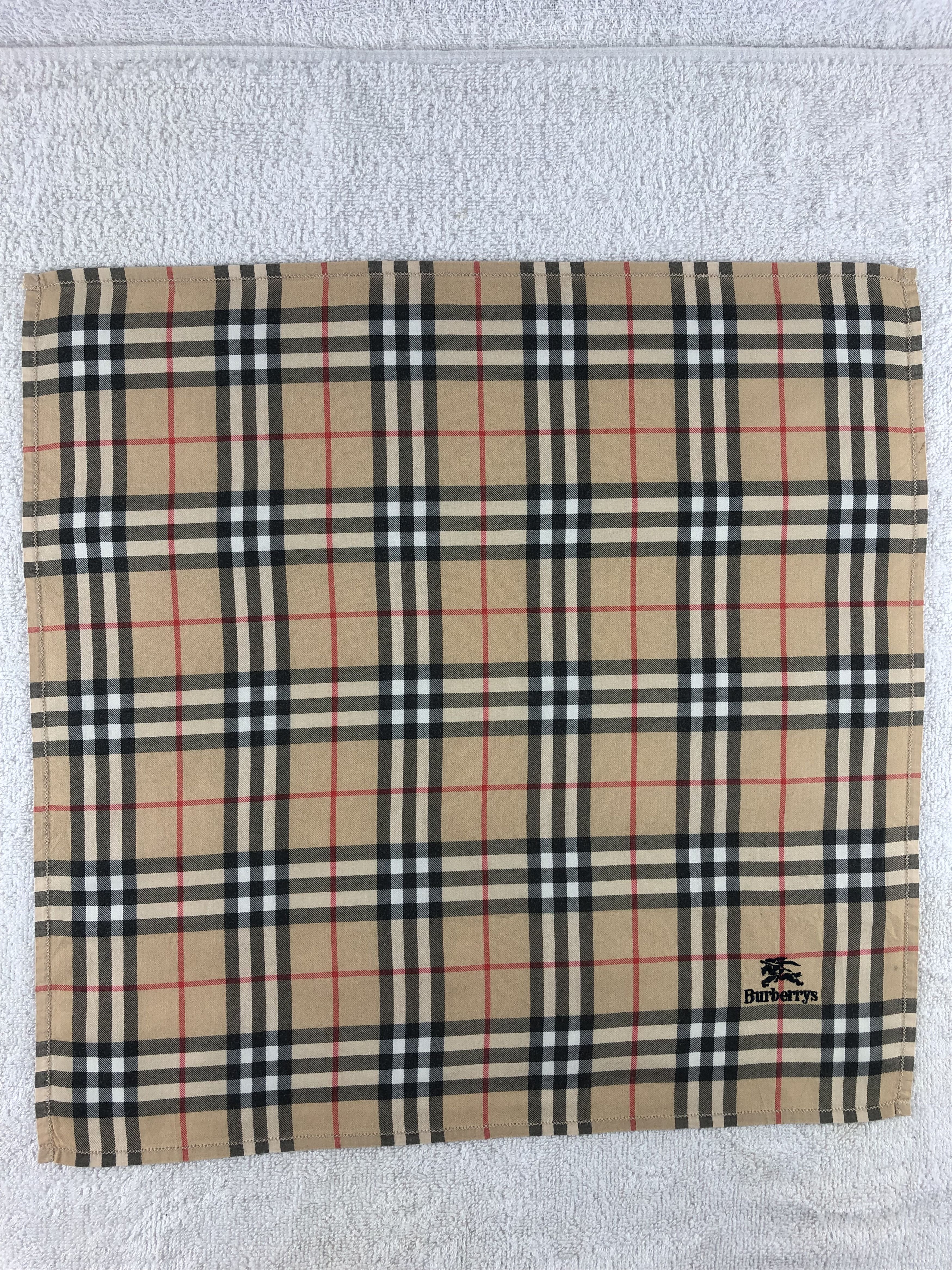 Burberry Burberry Handkerchief / Bandana / Neckerchief Size ONE SIZE - 3 Thumbnail
