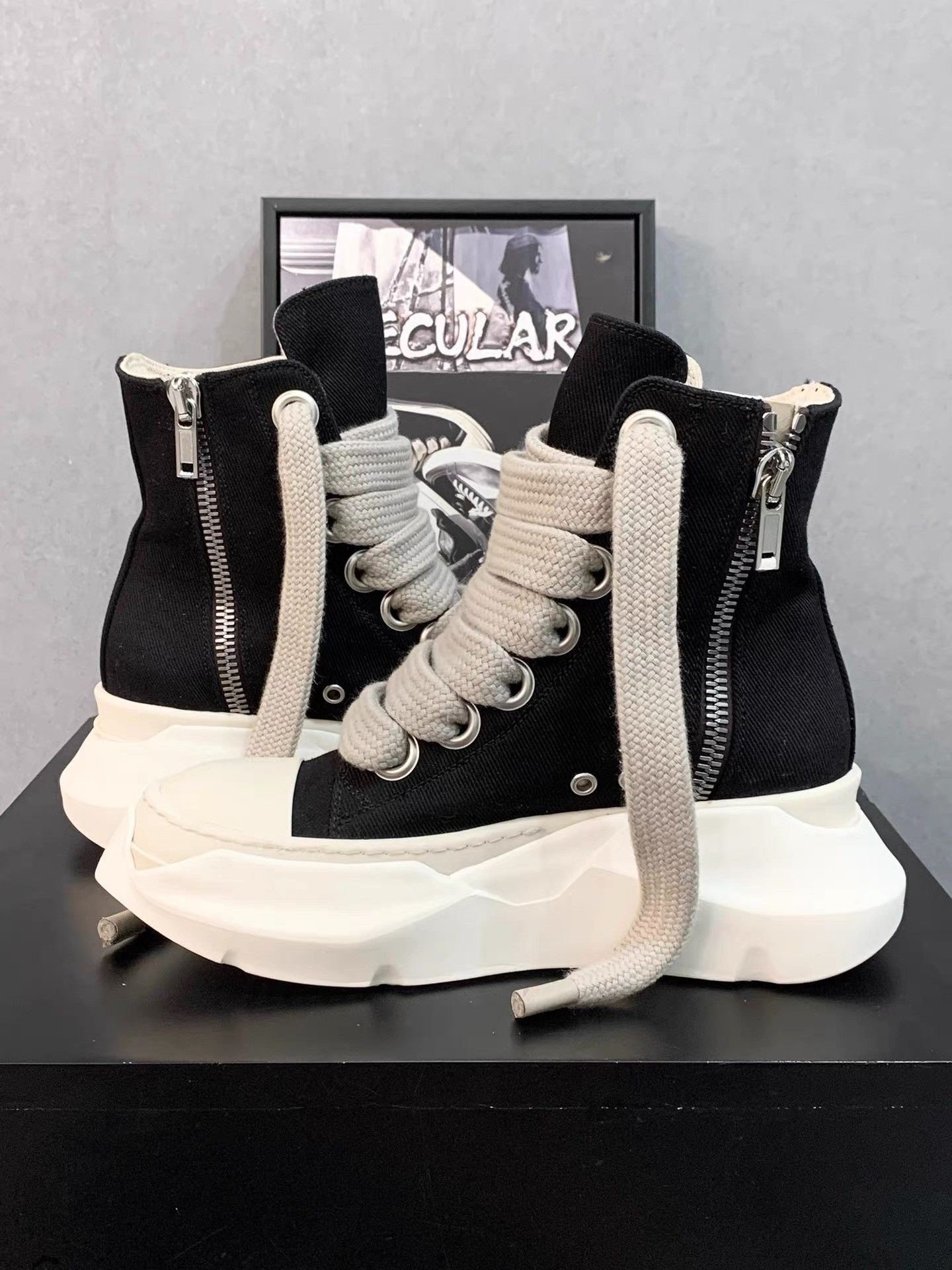 Rick Owens Rick Owens High Top Big Converse with Tractor Sole K34 Size US 7.5 / IT 37.5 - 6 Thumbnail