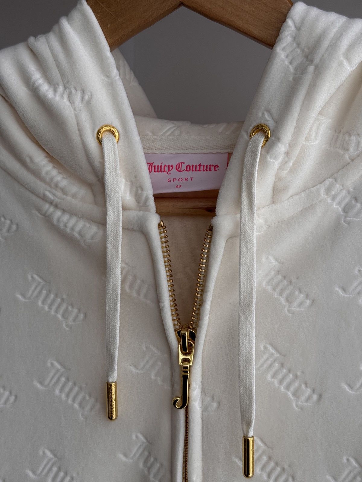 Juicy Couture Juicy Couture Sport MilkyBeige Luxury Multilogo VelourHoodie Size M / US 6-8 / IT 42-44 - 5 Thumbnail
