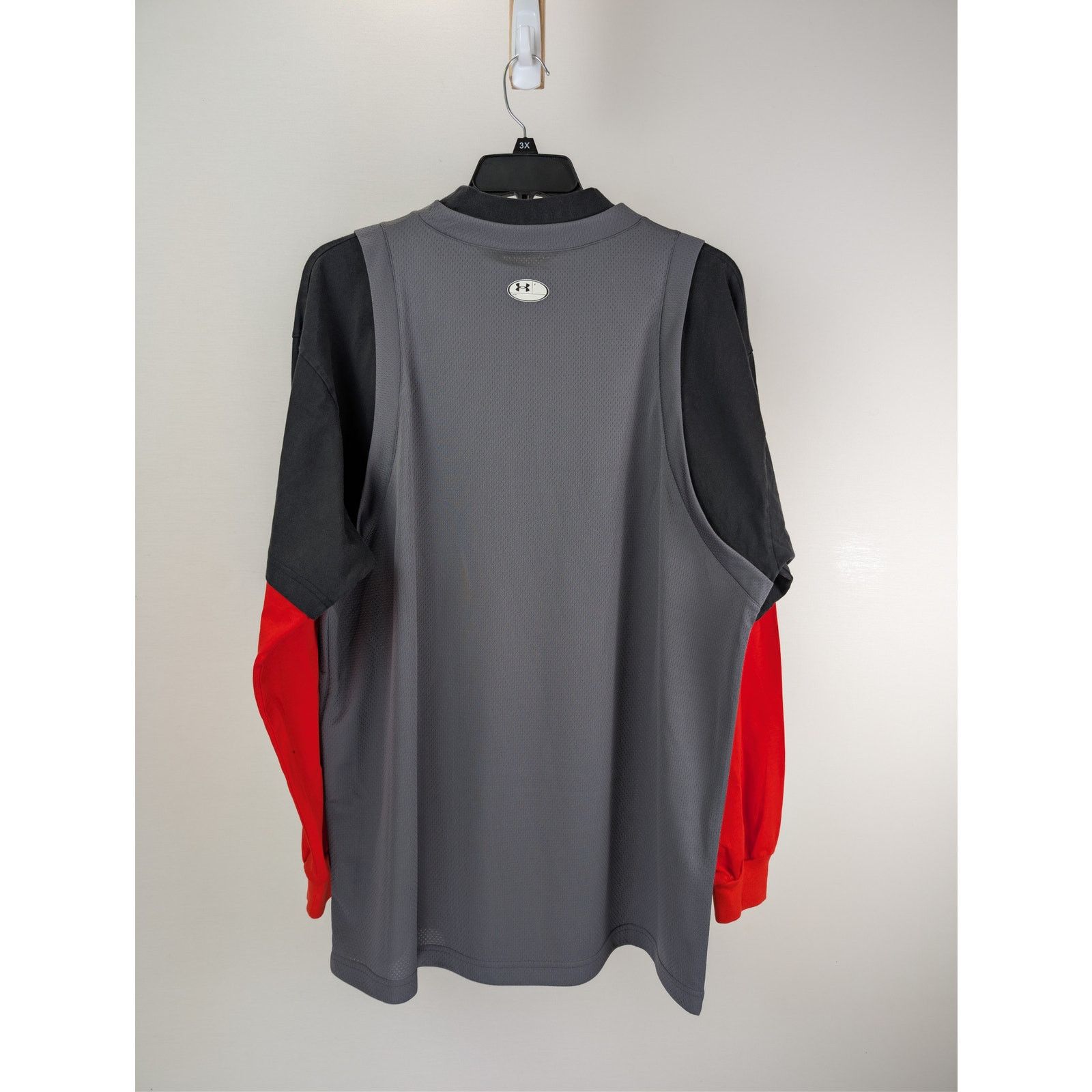 Balenciaga × Under Armour o1rshd1 Sporty Mesh UA Triple Layered T-Shirt in Castle Rock Size US L / EU 52-54 / 3 - 8 Thumbnail