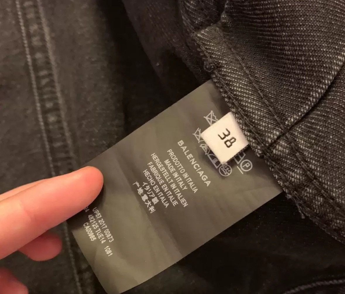 Balenciaga Balenciaga denim jacket2412-Nextarrow Size US S / EU 44-46 / 1 - 5 Thumbnail