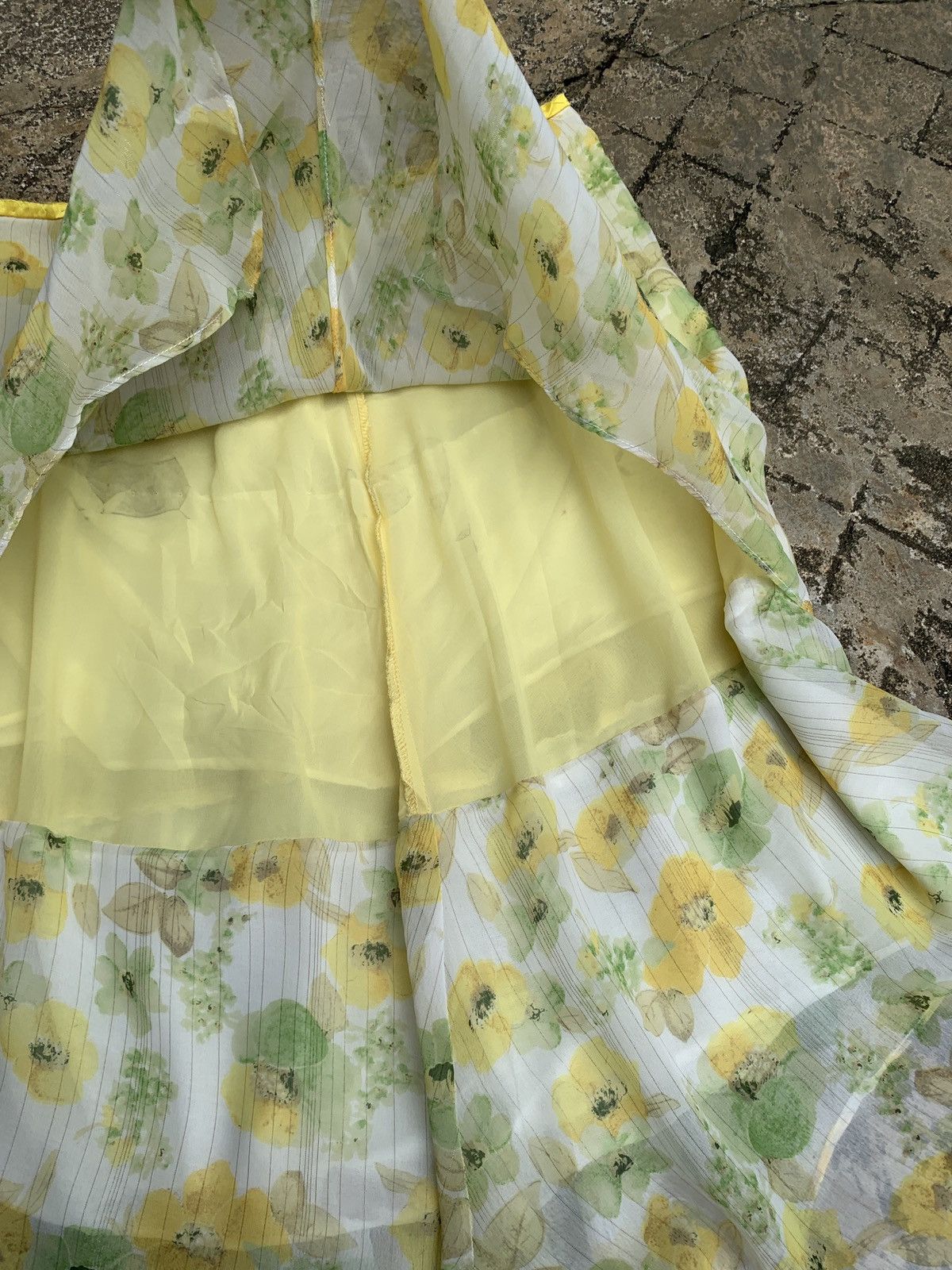 Other Vintage Floral Stripe Calm Essentials Ruffle Mesh Midi Skirt Size 30" / US 8 / IT 44 - 7 Thumbnail