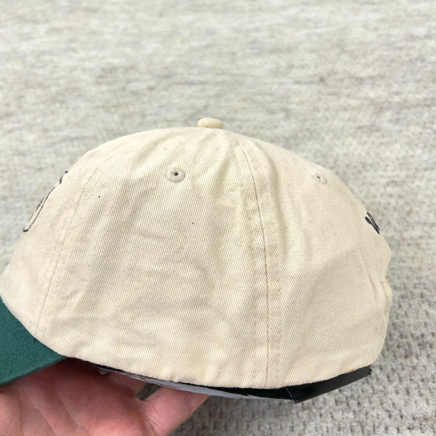 Vintage VINTAGE Looney Tunes Baseball Hat Cap Strap Back Elmer Fudd Green Cotton 90s Y2K Embroidered Adult Mens Size ONE SIZE - 4 Thumbnail
