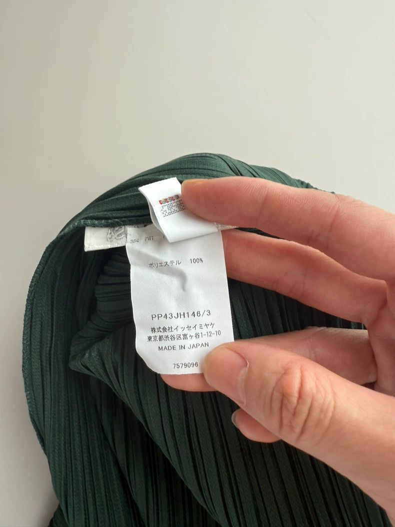 Issey Miyake Issey Miyake size:3 Green pleated round-neck bat-sleeve dr Size XS / US 0-2 / IT 36-38 - 4 Thumbnail
