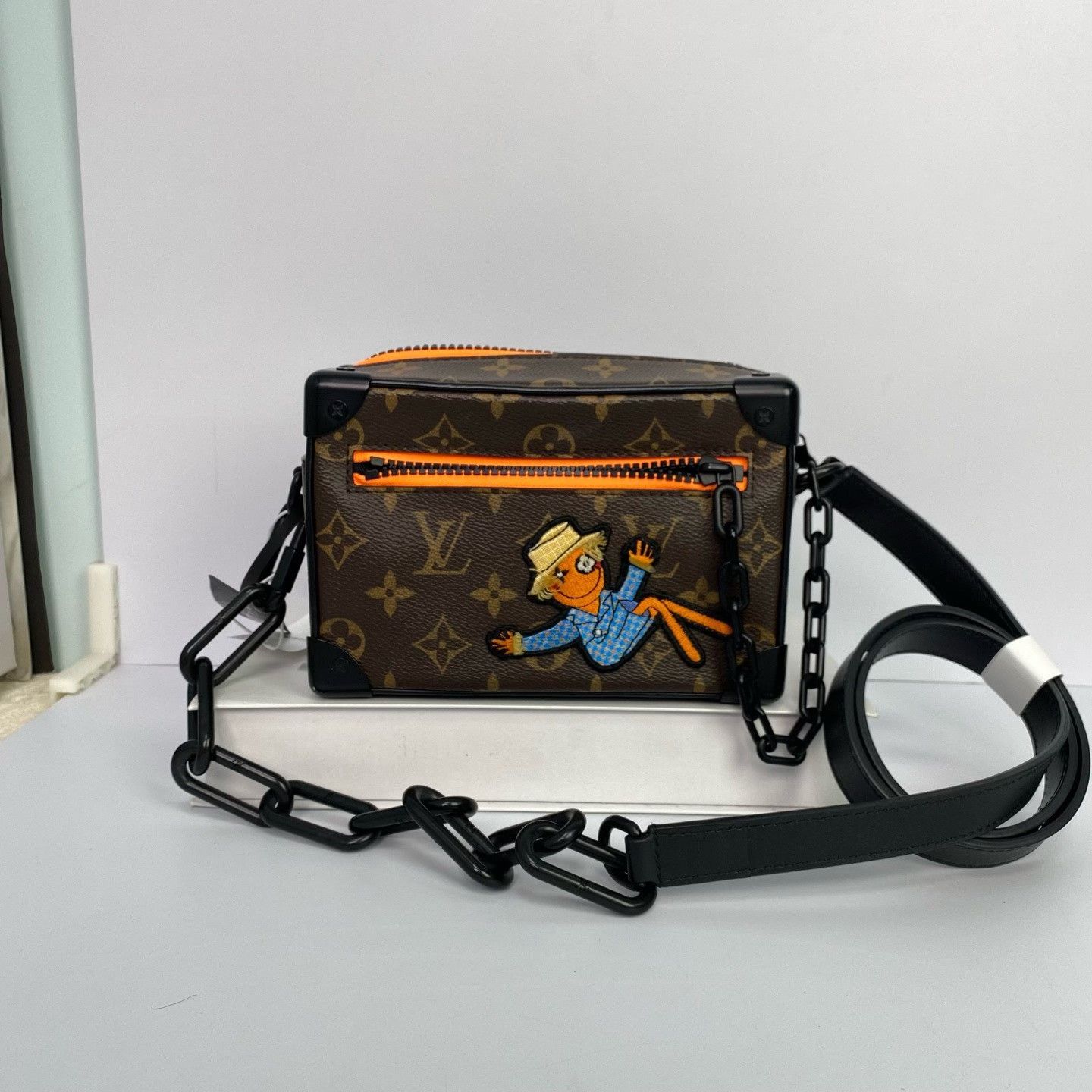Louis Vuitton Pre-loved Bag Very good condition Size ONE SIZE - 1 Thumbnail