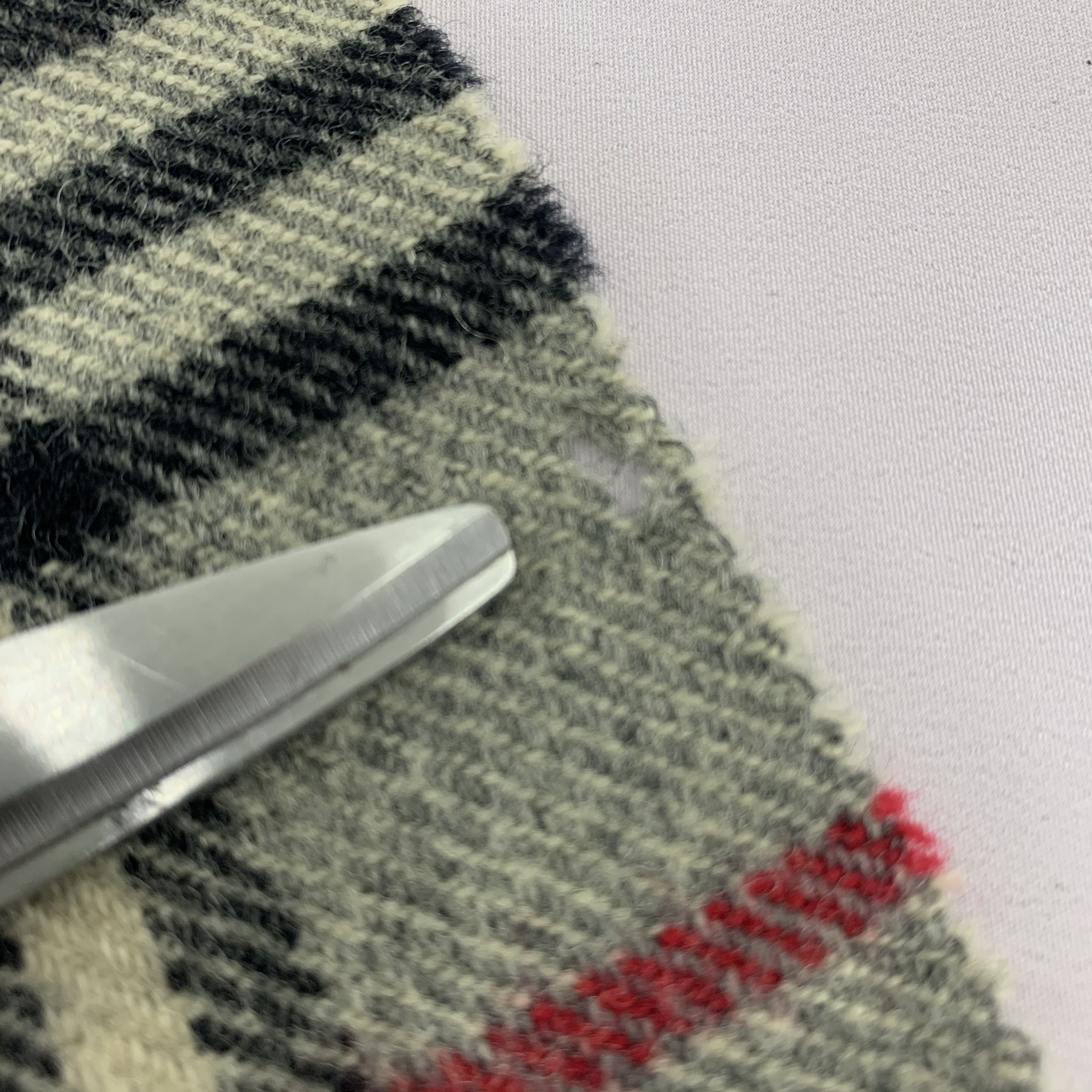Burberry Burberry Scarf Wool Muffler Neck Wrap BL5072 Size ONE SIZE - 6 Thumbnail