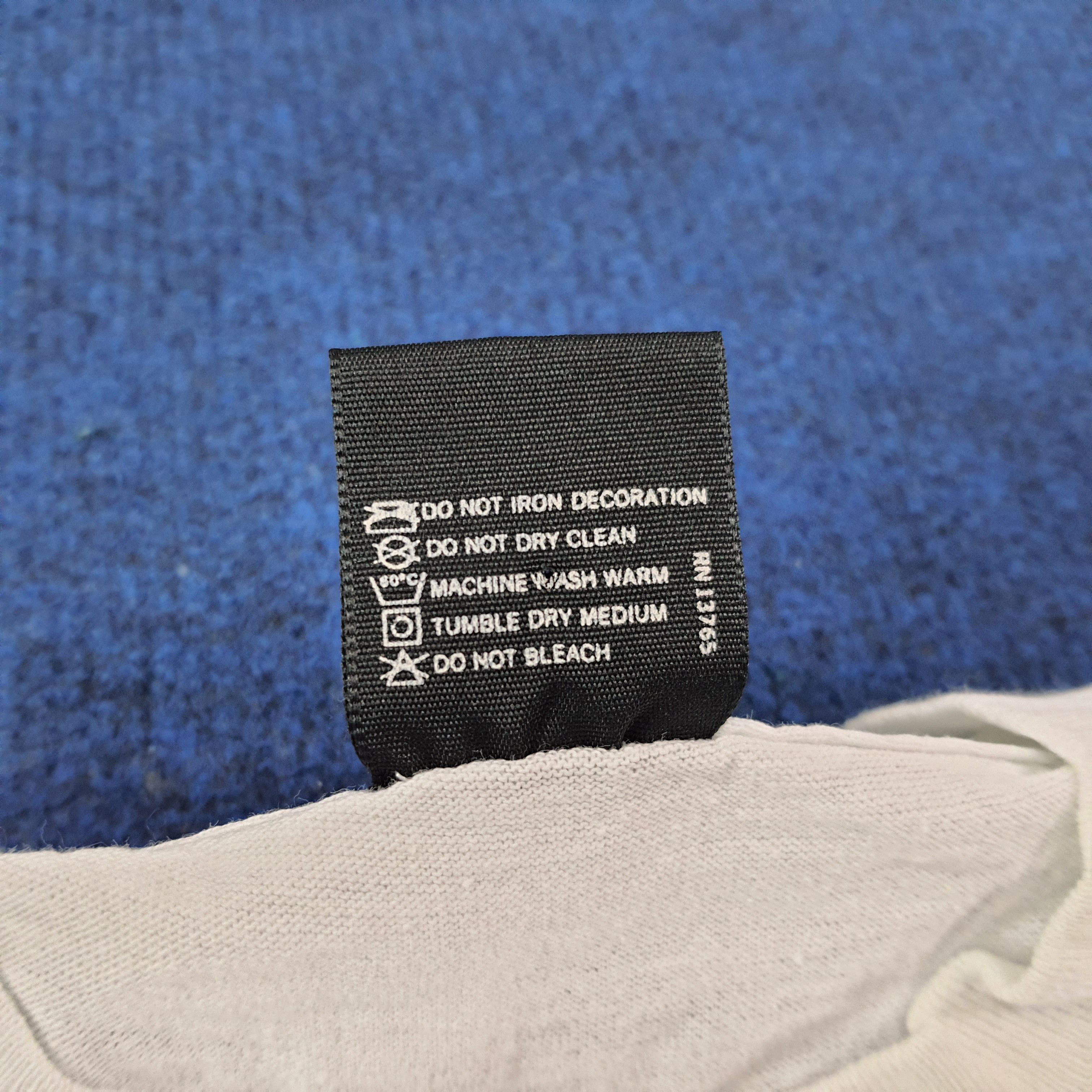 Vintage Vintage Master Card Master the Possibilities Tshirt C249N76 Size US S / EU 44-46 / 1 - 6 Thumbnail