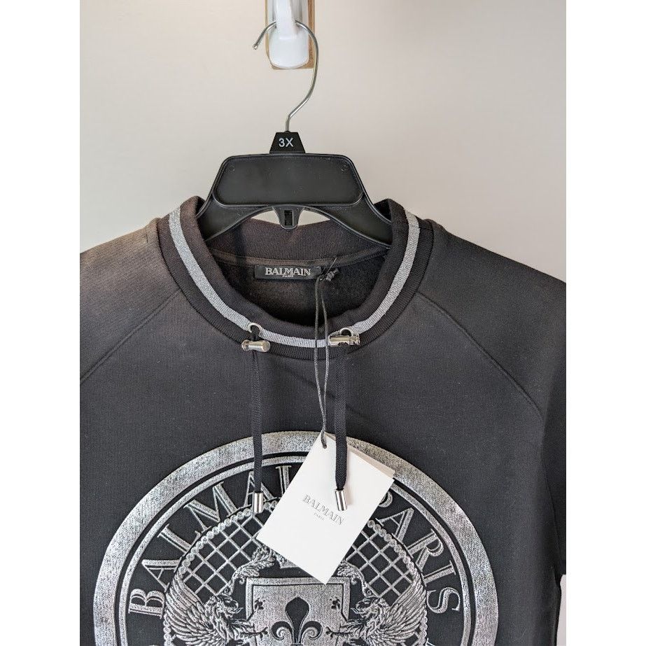 Balmain o1rshd1 Front Logo Crest Sweater in Black Size US M / EU 48-50 / 2 - 7 Thumbnail