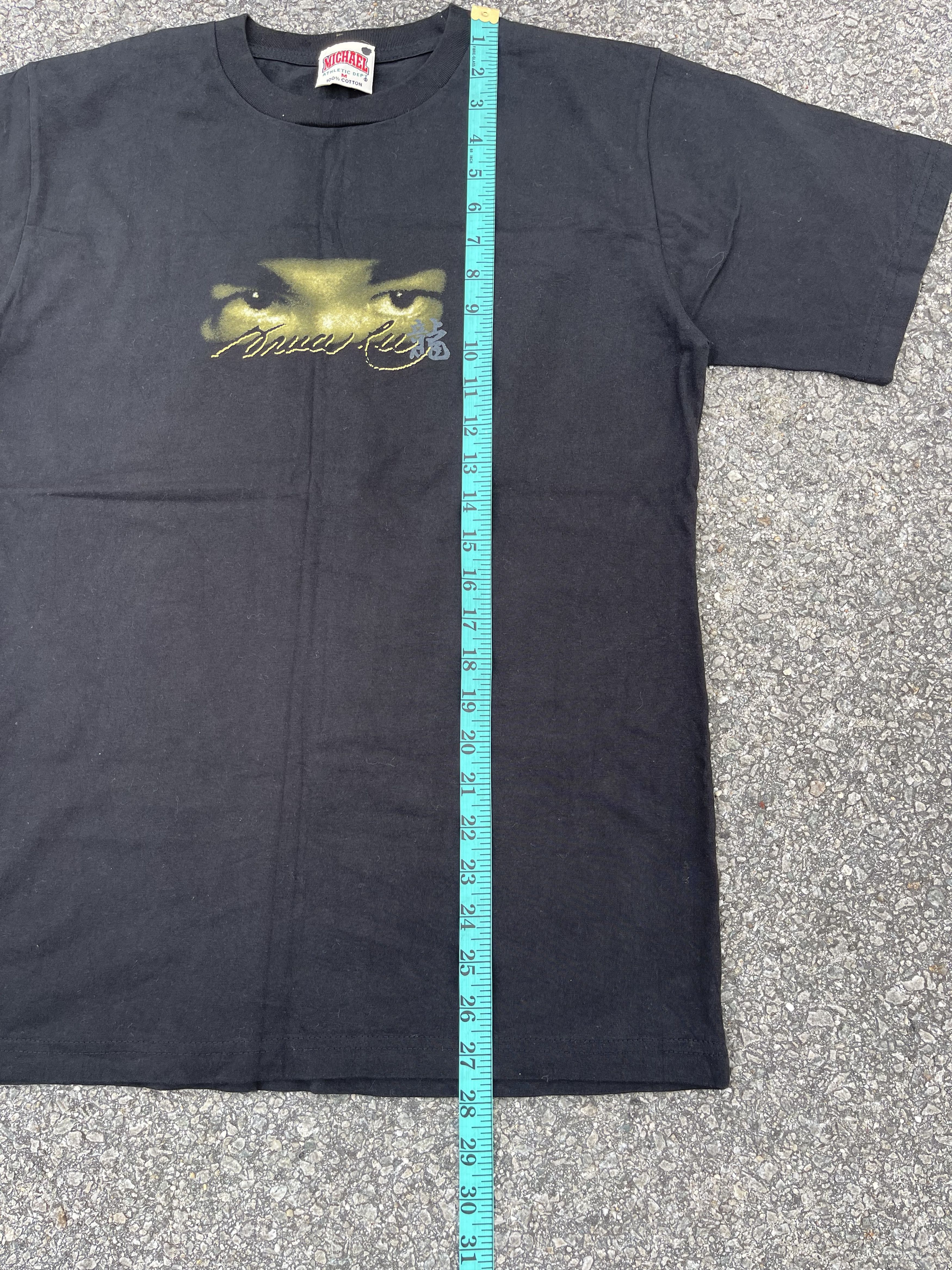 5351 POUR LES HOMMES × Vintage Vintage 5351 Pour Les Hommes x Bruce Lee Black Tee Size M Size US M / EU 48-50 / 2 - 8 Thumbnail