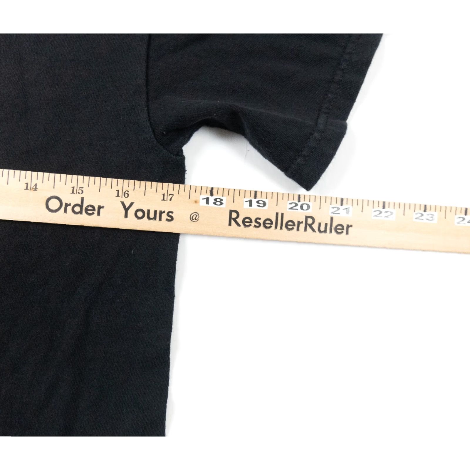 Vintage VINTAGE Michael Jackson Shirt Unisex Adults Small Black T-Shirt Music Printed RIP 90s Mens Size US S / EU 44-46 / 1 - 6 Thumbnail