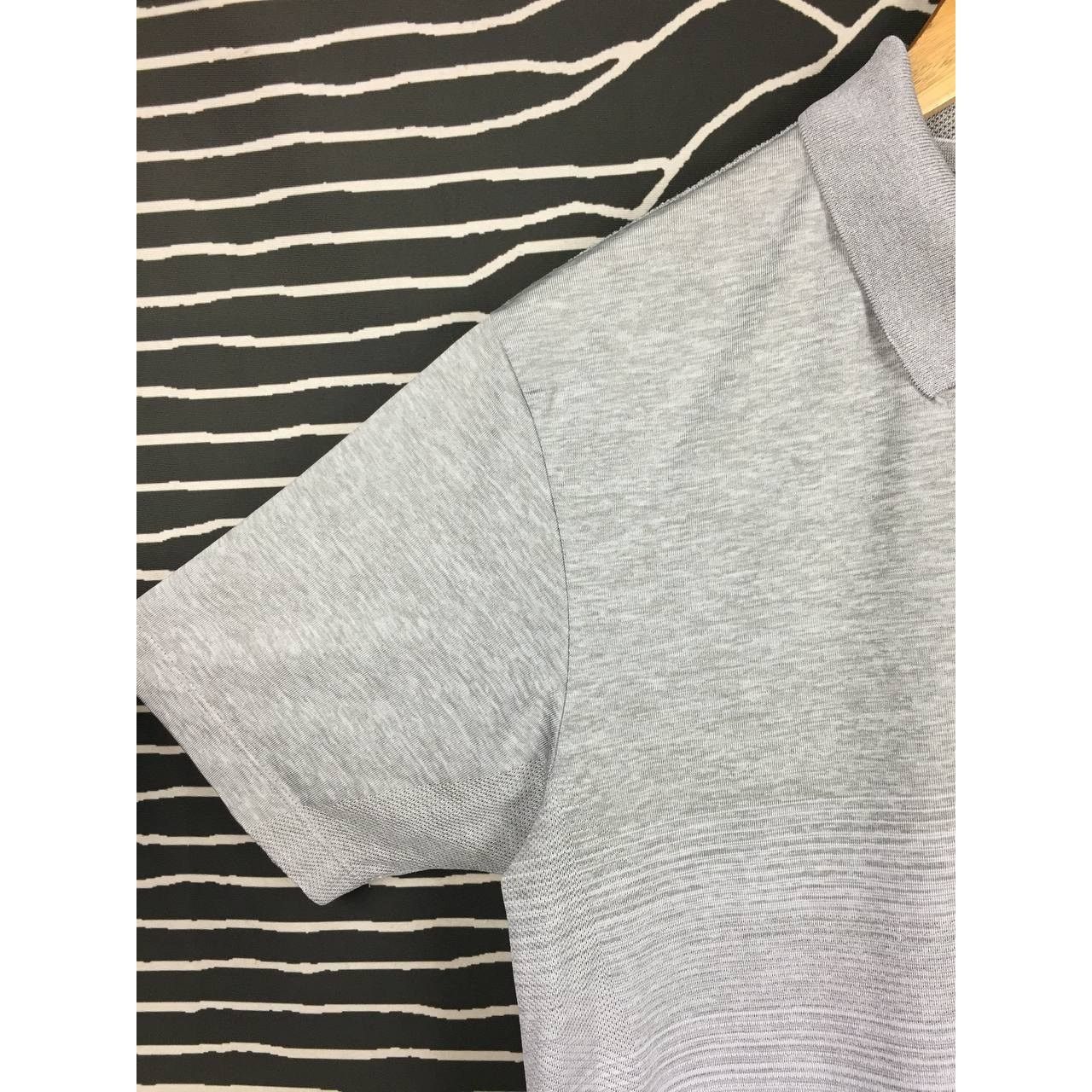 Japanese Brand × Uniqlo Uniqlo DRY-EX Odor Control Short-Sleeve Polo Tee Size US XL / EU 56 / 4 - 4 Thumbnail