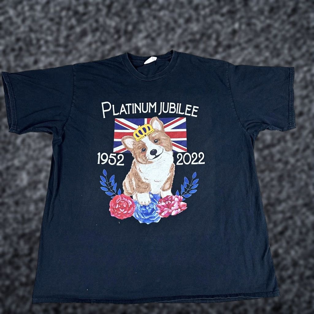 Port & Company Platinum Jubilee Shirt Mens 2XL Black Queen Corgi Dog British Flag 1952 2022 Tee Size US XXL / EU 58 / 5 - 1 Thumbnail