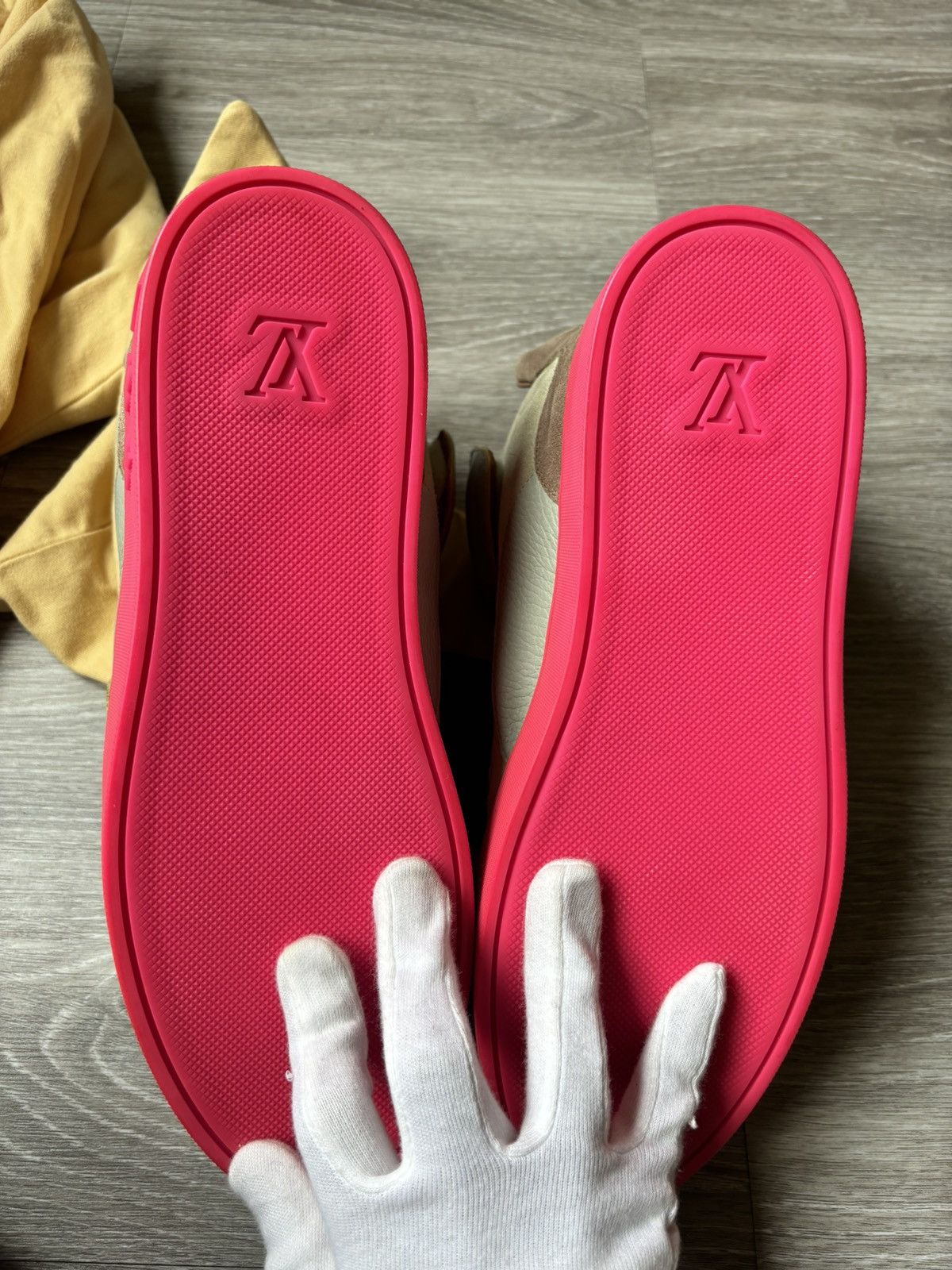 Louis Vuitton Kanye X Louis Vuitton Jaspers Size US 9 / EU 42 - 22 Thumbnail